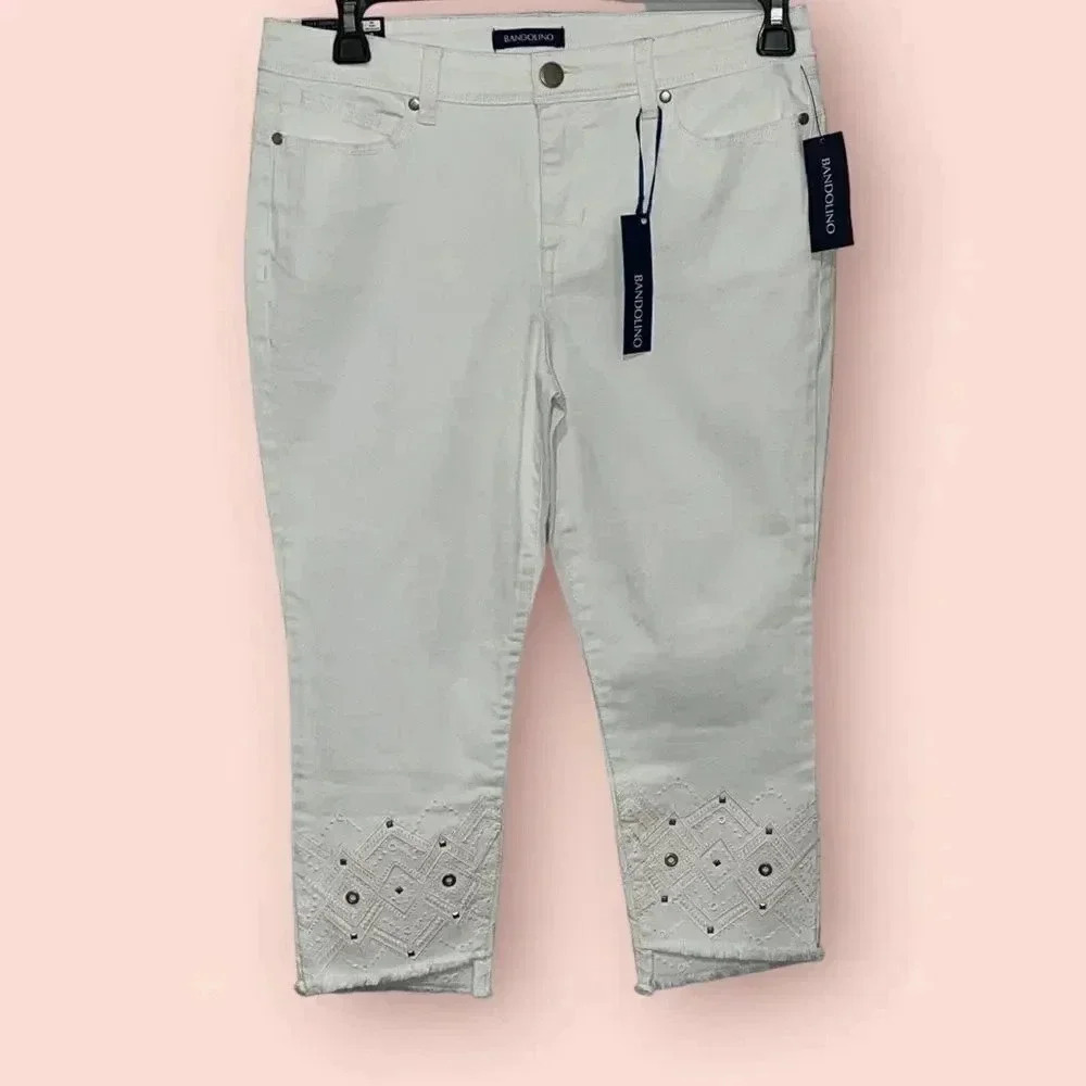 Bandolino size 10P stretch curvy white denim capris with embellished ankles NWT